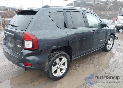 2014 Jeep Compass Latitude из США, поврежденный, VIN 1C4NJDEB4ED761652